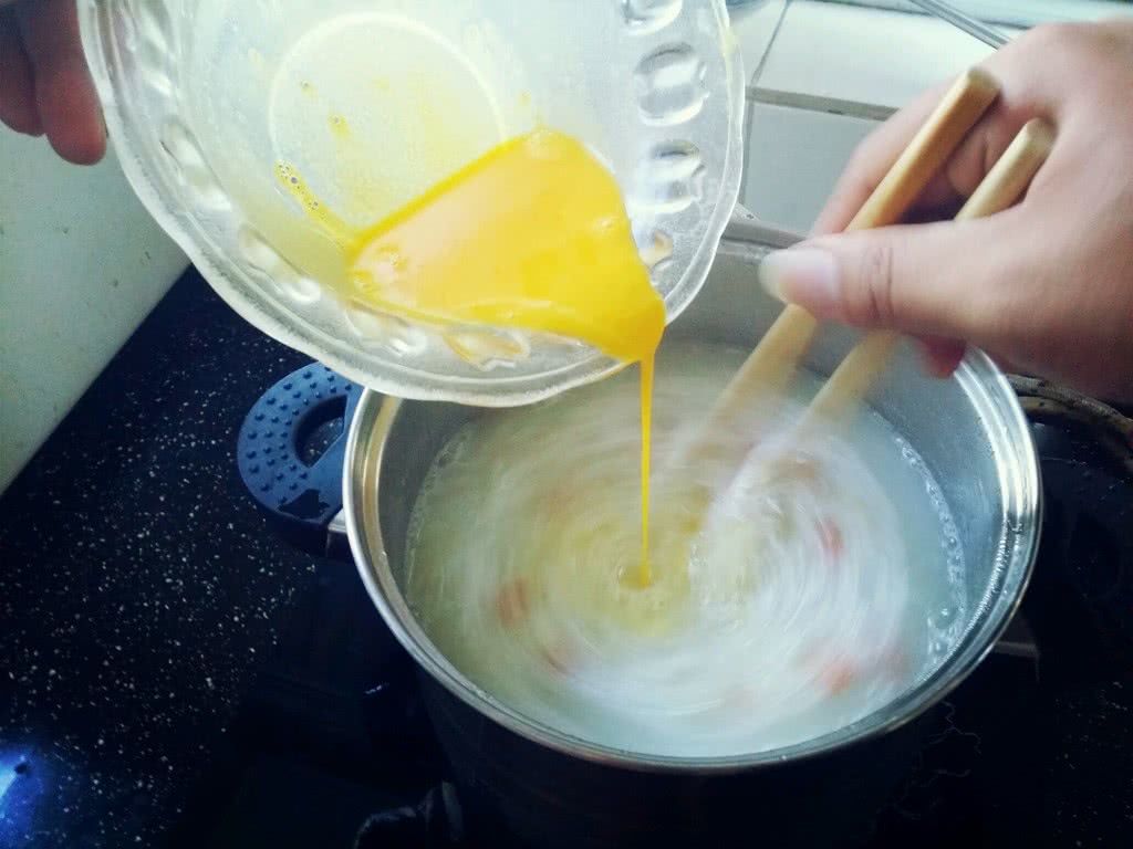 鸡蛋枸杞白面汤