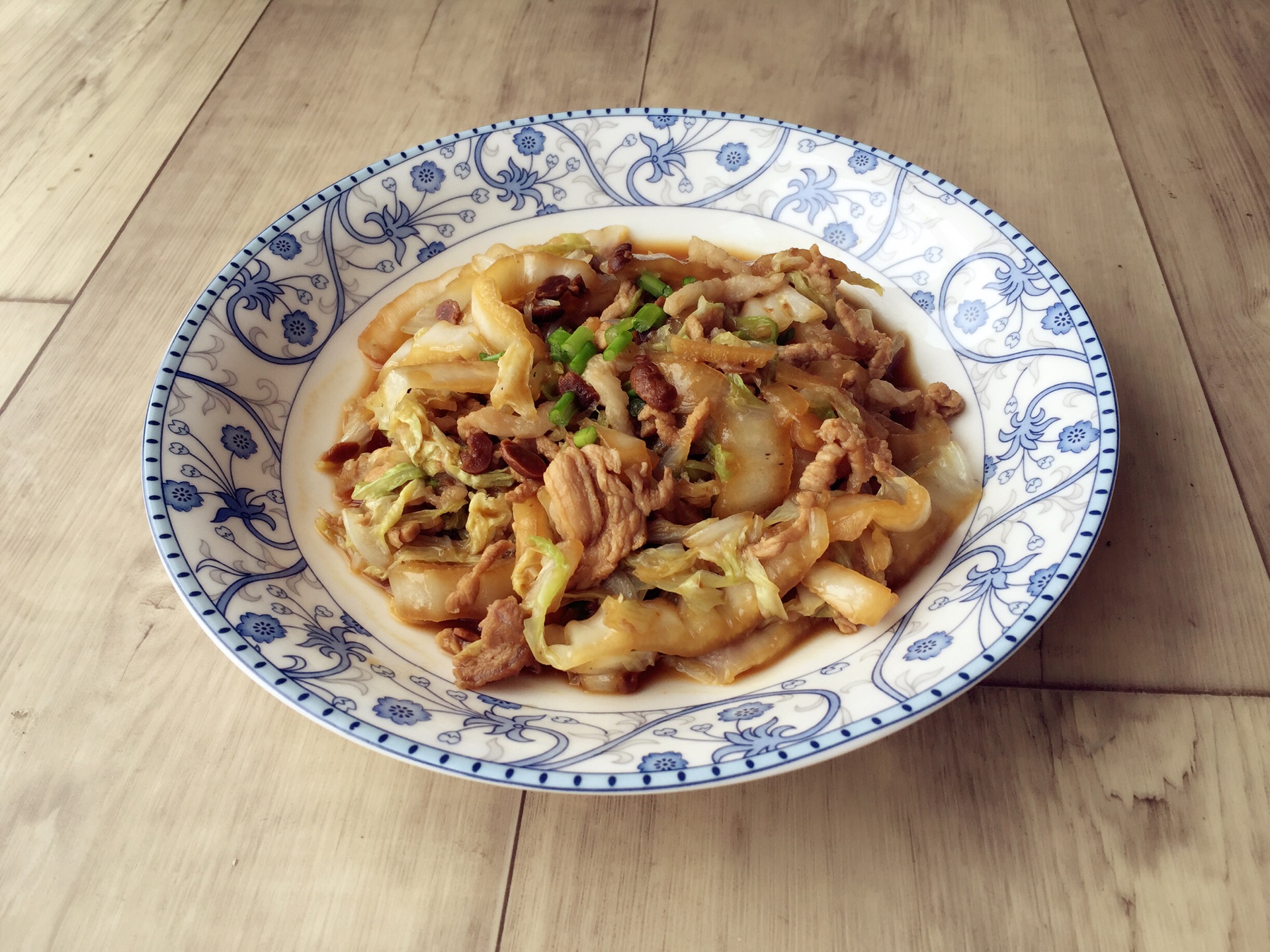 豆瓣酱炒白菜肉丝