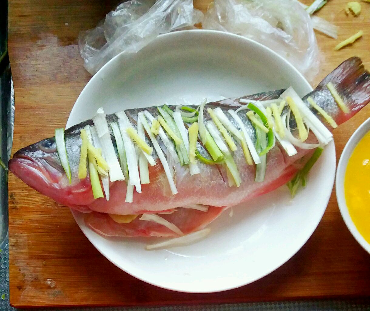 清蒸鲈鱼