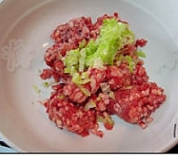 小肉丸的做法图解1