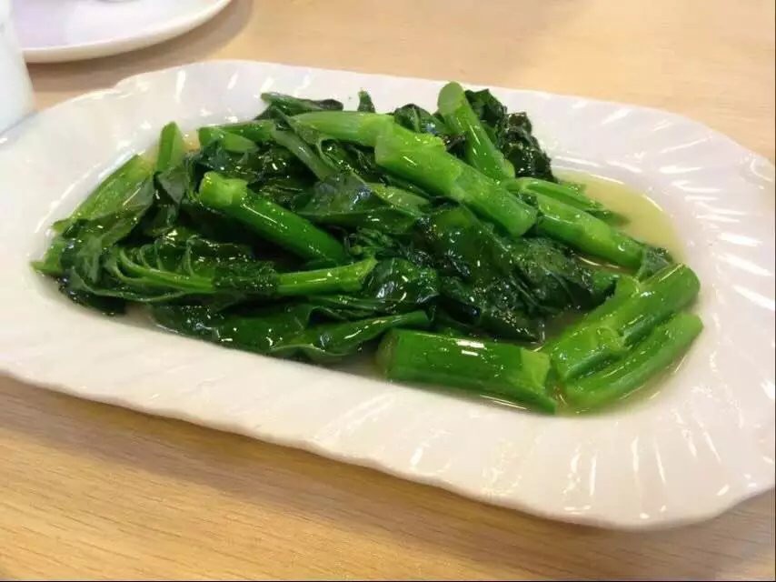 峴