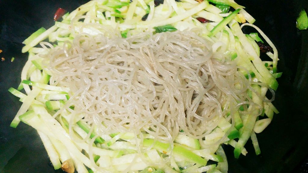 萝卜丝炖粉条