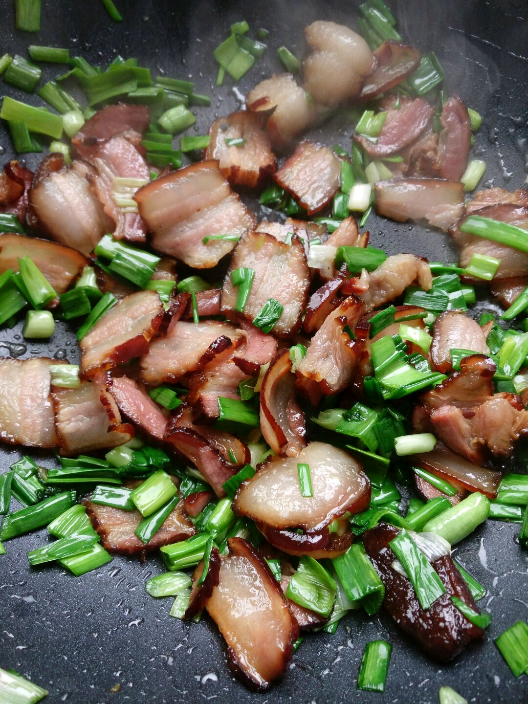 腊肉炒大蒜