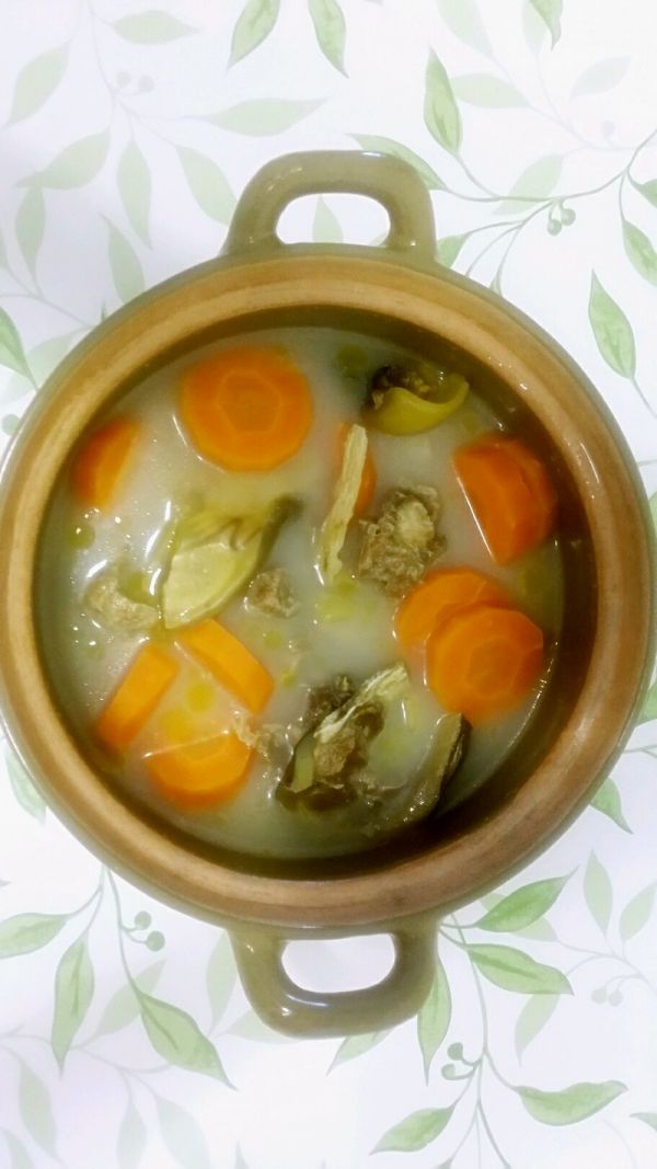 胡萝卜水鱼排骨汤的大鱼_【图解】胡萝卜水鱼麝香米打窝做法吃吗图片
