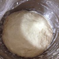 生煎包的做法图解1