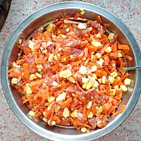 猪肉玉米胡萝卜饺子的做法图解1
