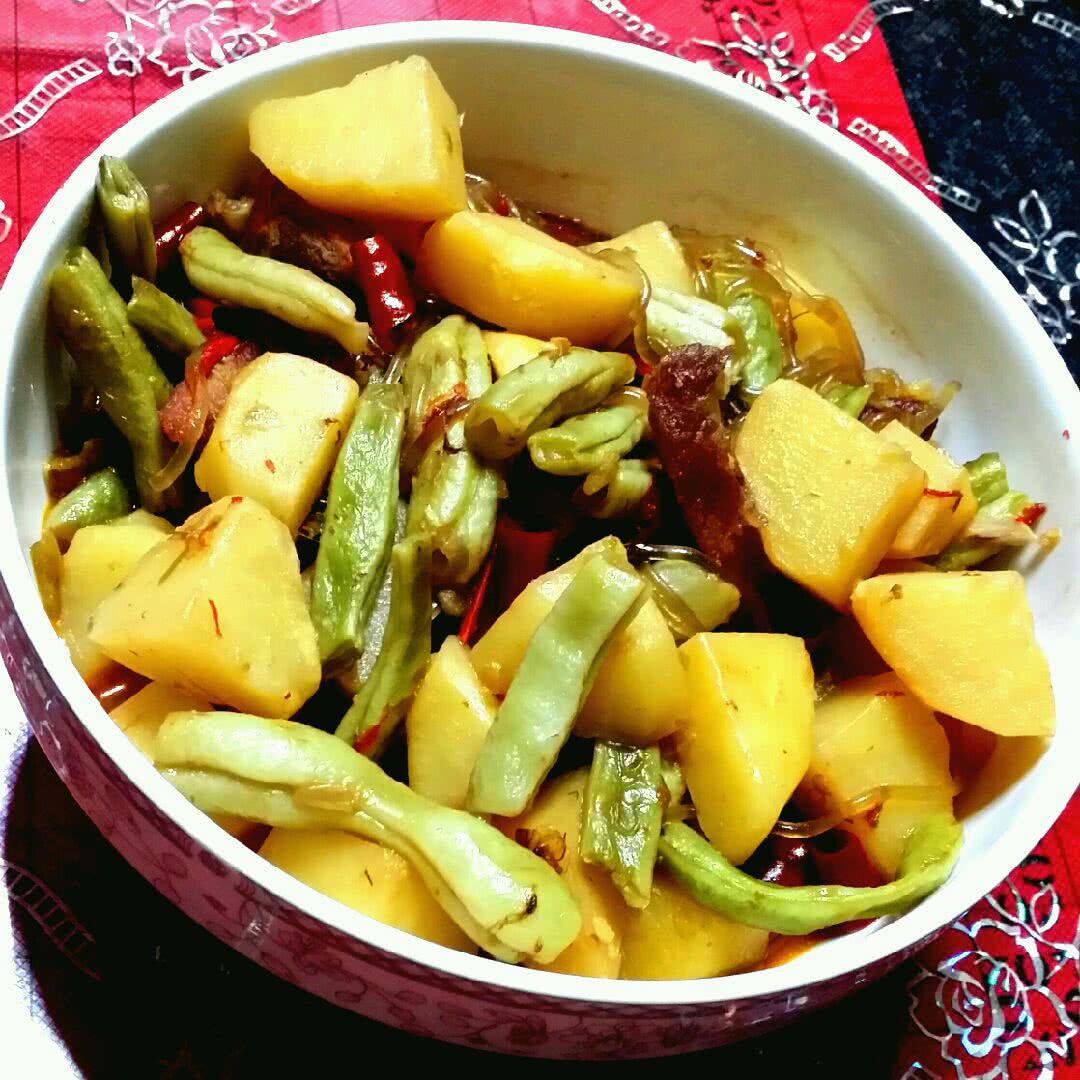 土豆炖芸豆