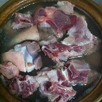 家常卤猪手的做法图解1