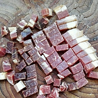 香菇腊肉饭的做法图解2
