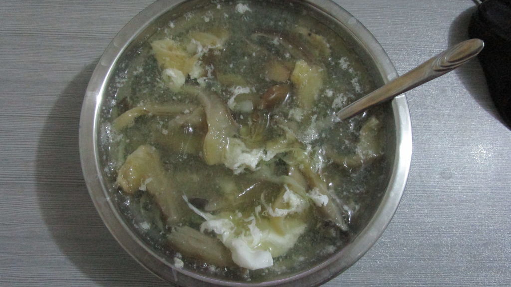 粉皮鸡蛋蘑菇汤