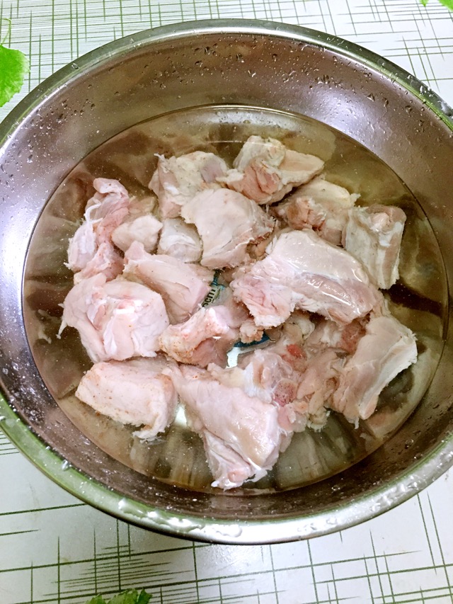 排骨炖豆角(电锅版)的做法步骤