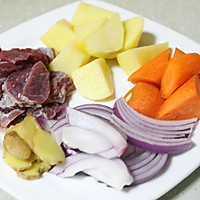 咖喱土豆炖牛肉的...<a href=
