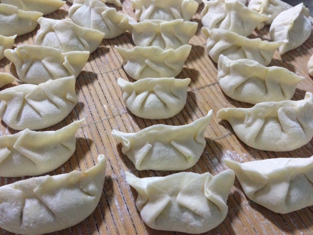 包饺子