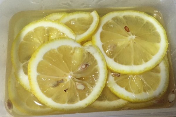 自制柠檬蜂蜜 美容养颜 止孕吐的做法_【图解