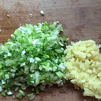 香煎土豆肉饼的做法图解1