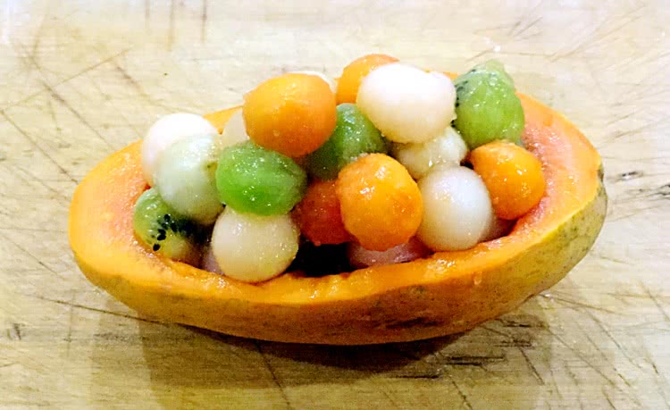 木瓜果盘怎么做_木瓜果盘的做法_家和万事兴顺顺顺_豆果美食
