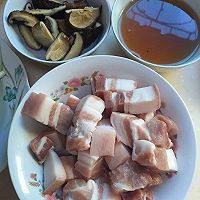 香菇红烧肉（无油版）的做法图解1