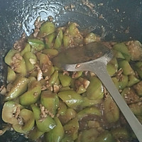 丝瓜炒肉末的做法图解1