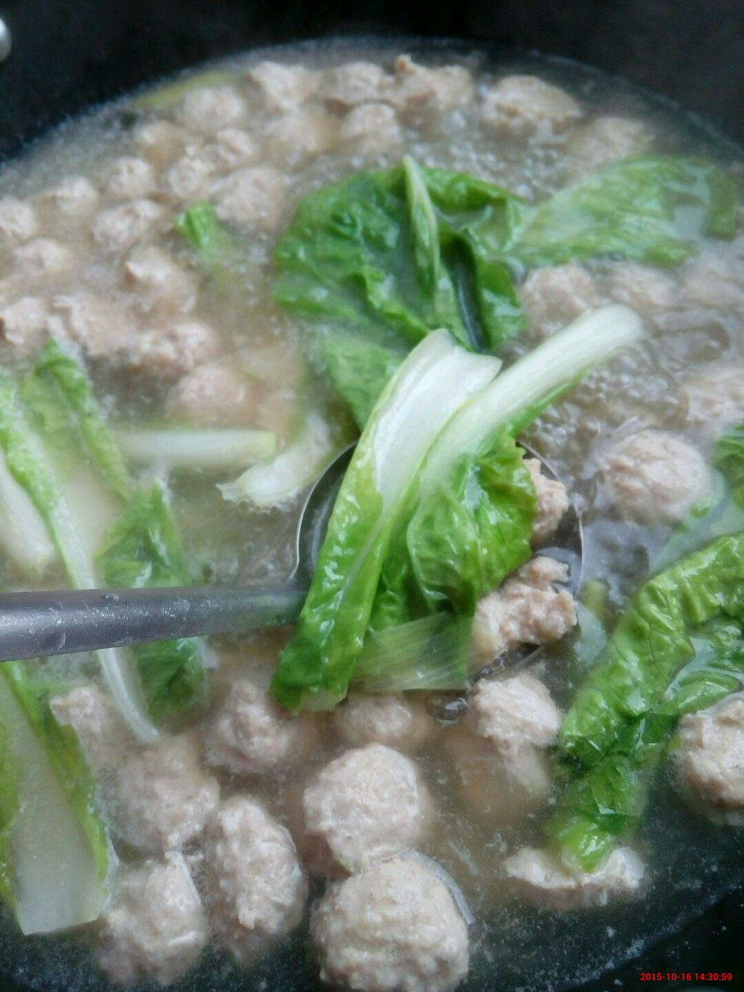 小白菜汆丸子
