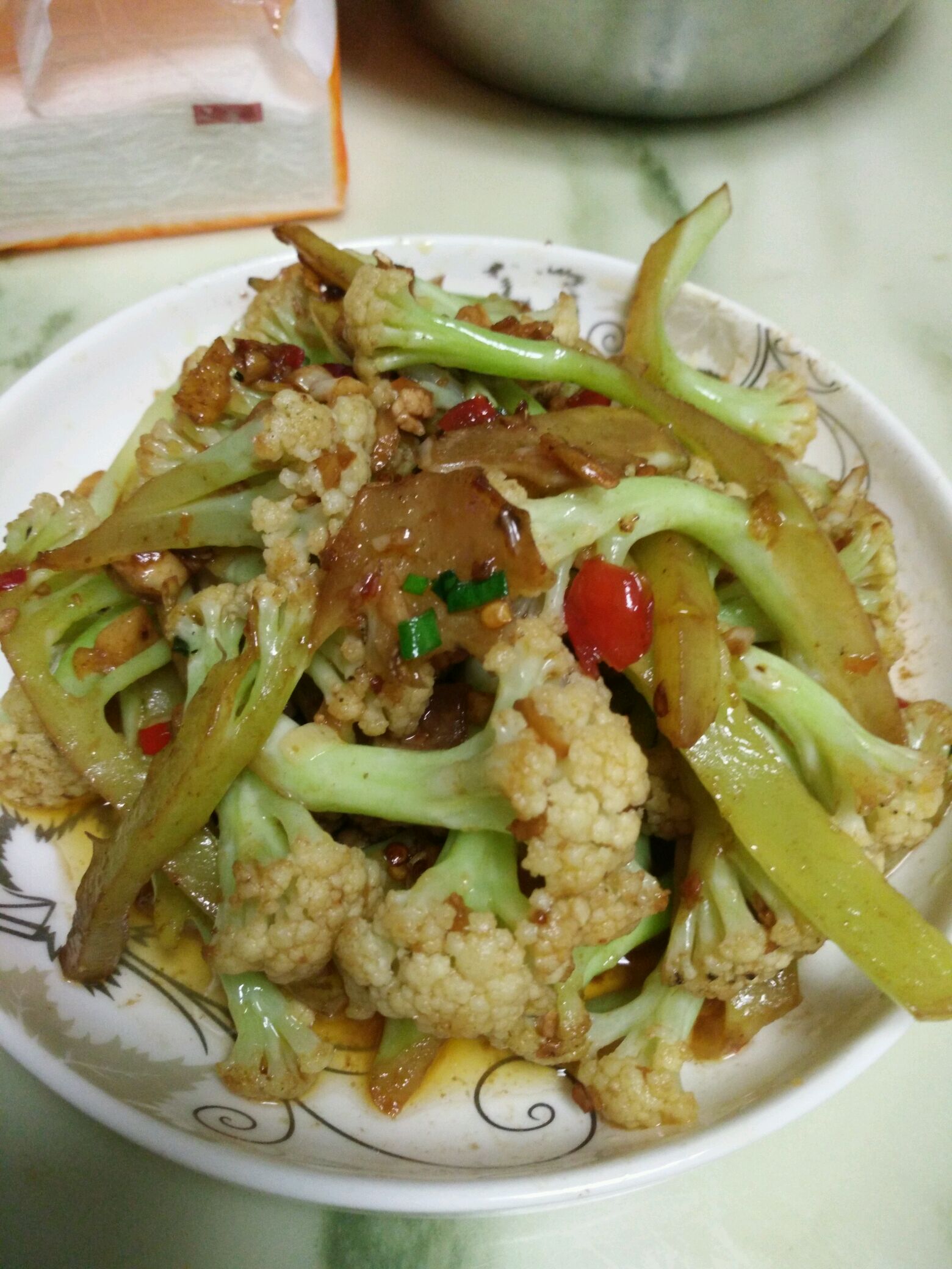 家常小炒白玉菇,家常小炒白玉菇的家常做法 - 美食杰家常小炒白玉菇做法大全