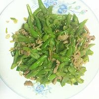 四季豆炒肉的做法图解1