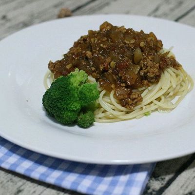 黑胡椒肉酱意大利面