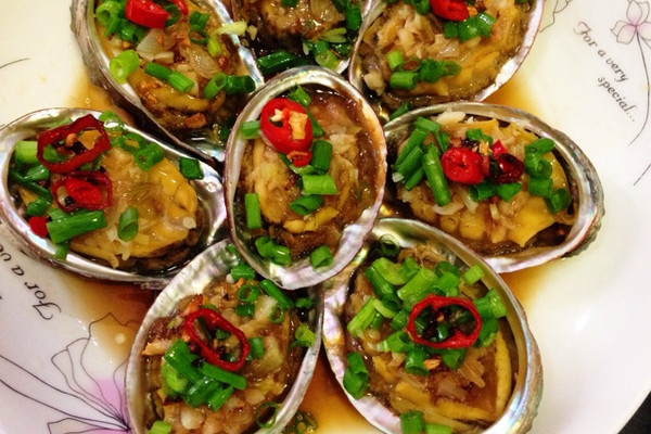 清蒸鲍鱼