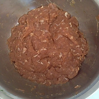 猪肉韭菜馅饼的做法图解2