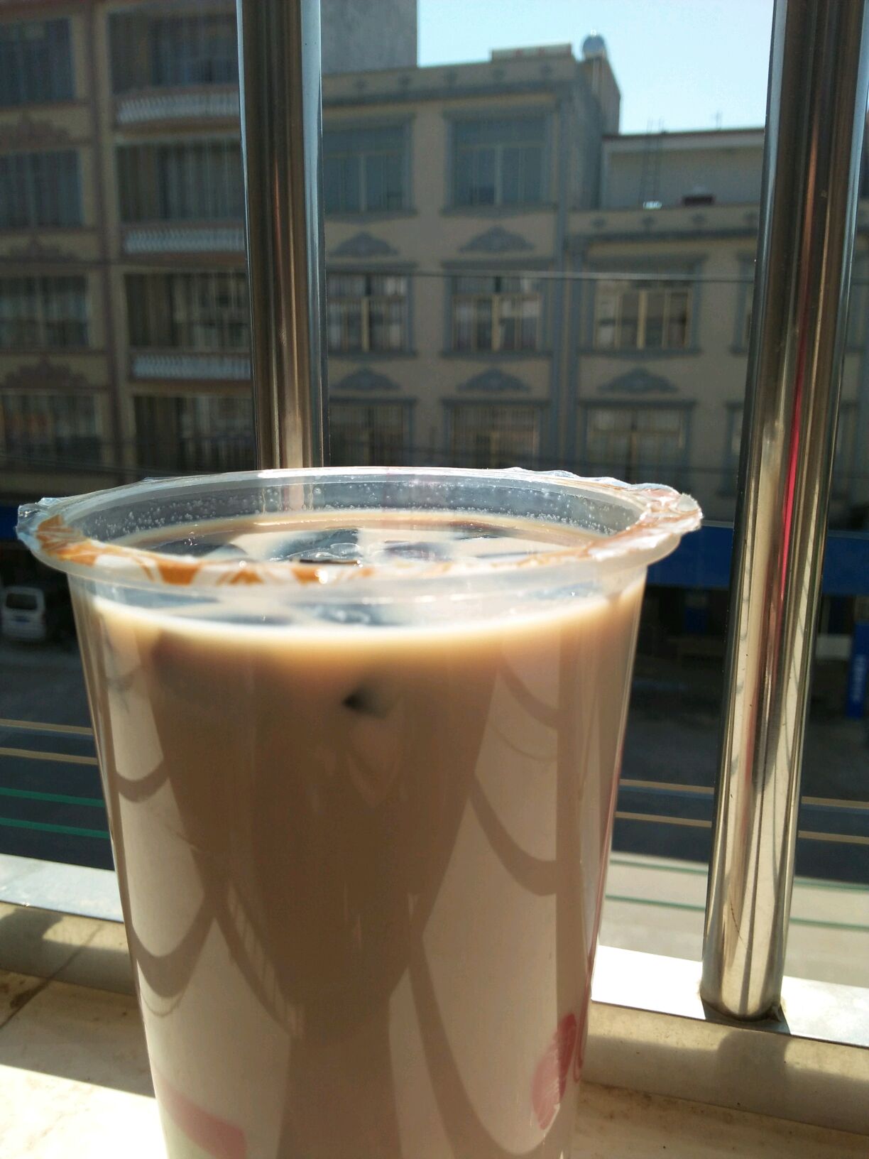 港式奶茶的做法图解2