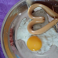 爱心火腿+5成熟鸡蛋的做法图解1