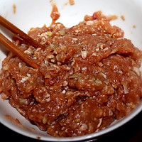 茄汁茄盒的做法图解1