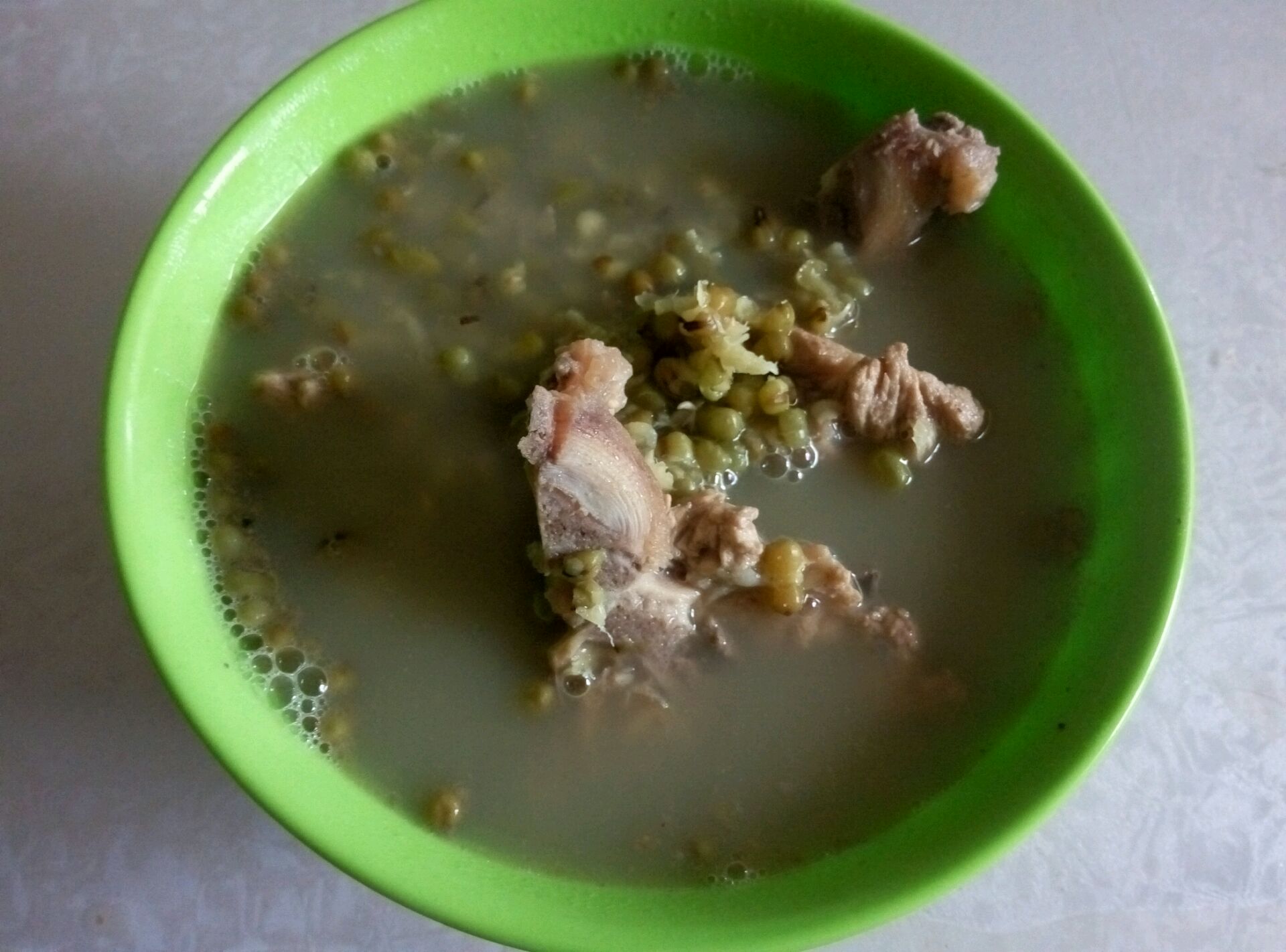 绿豆冬瓜排骨汤做法（简单认真地炖一个硬菜——4.冬瓜绿豆排骨汤） | 说明书网