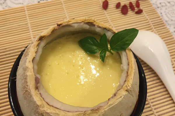 原只椰子炖蛋