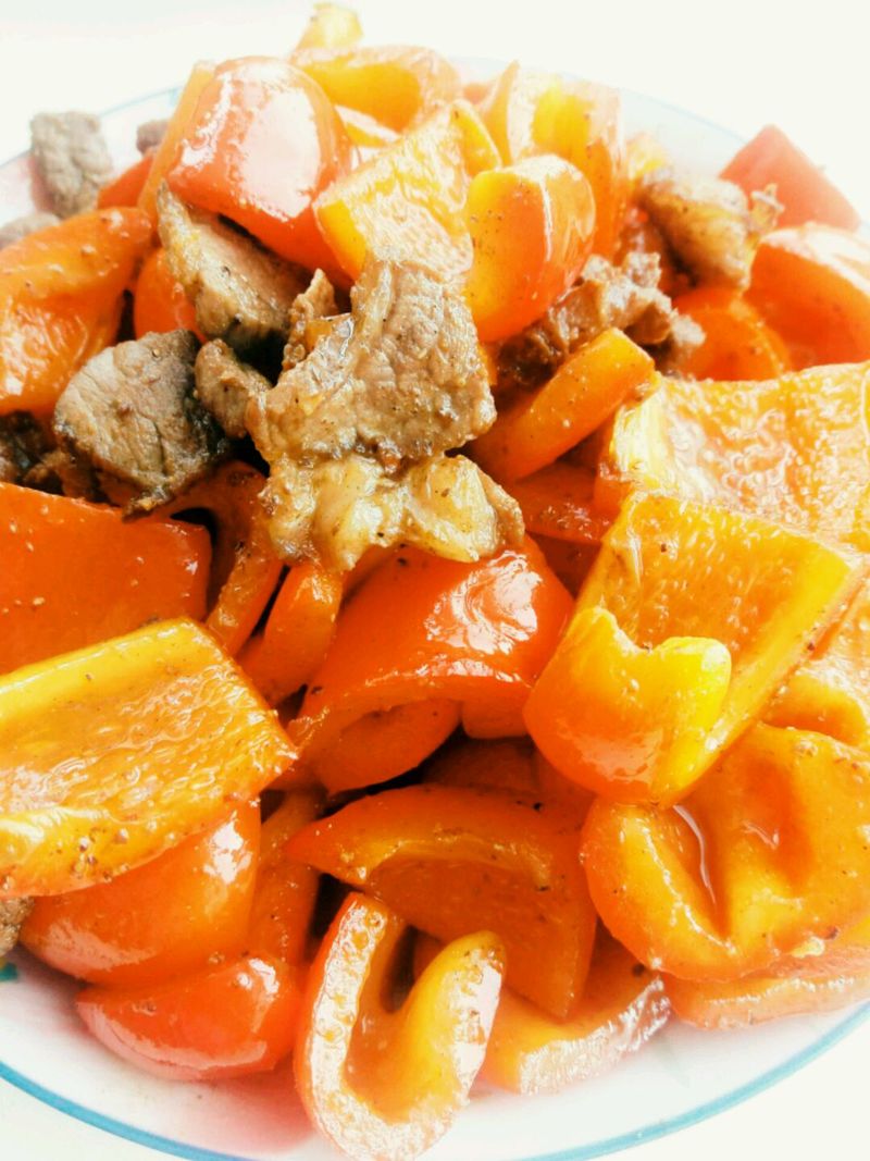 我的小辣椒手机主板坏了!里面的照片换新的主