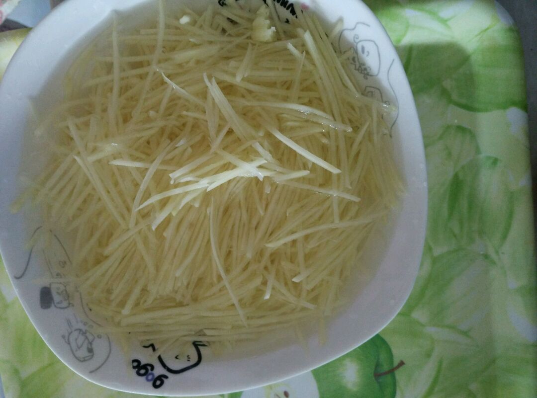 土豆丝春饼配菜