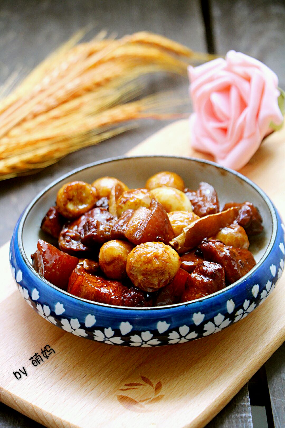 少油a乌鸡的乌鸡蛋红烧肉干贝鹌鹑竹笙汤图片