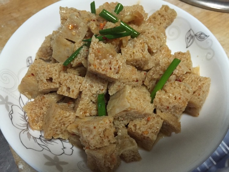 凉拌面筋