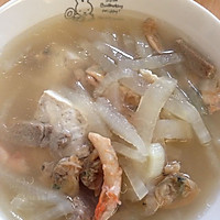 萝卜海鲜炖汤的做法图解1
