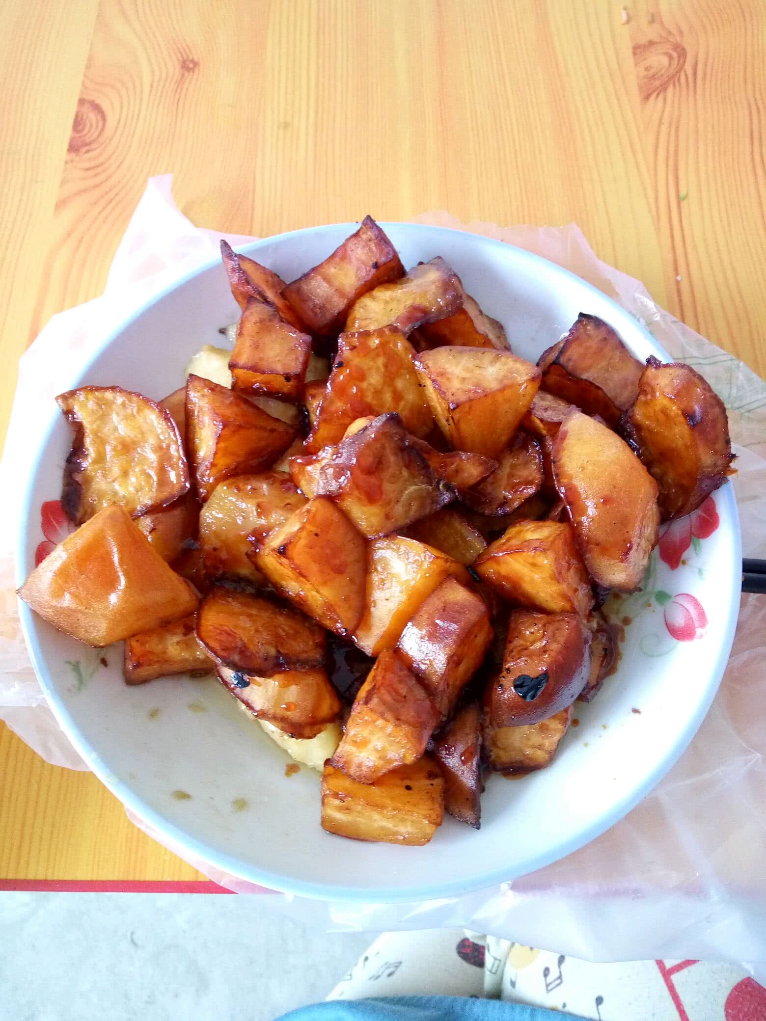 烤箱烤红薯怎么做_烤箱烤红薯的做法_刘大花_豆果美食
