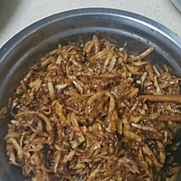 土豆肉馅饺子的做法图解1
