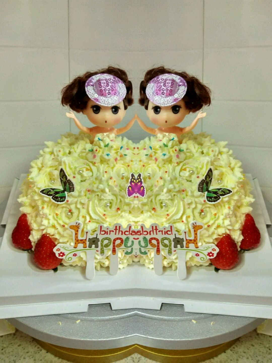Hippomama's Kitchen 怡。然自得: 公主蛋糕 Princess Birthday Cake