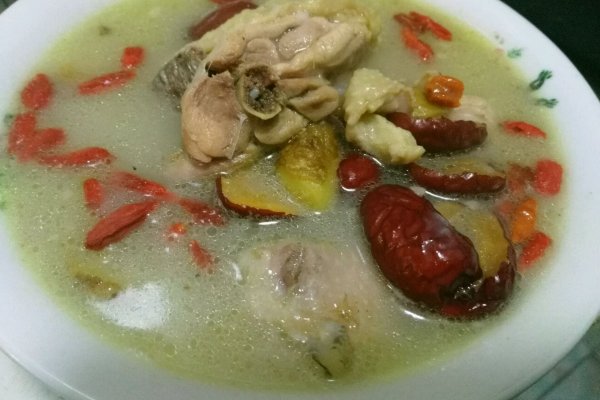 滋阴补肾养颜刺龟汤