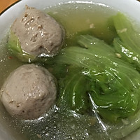 牛肉丸蔬菜汤的做法图解1