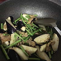 焖茄子的做法图解1