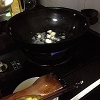 大葱烧豆腐的做法图解1