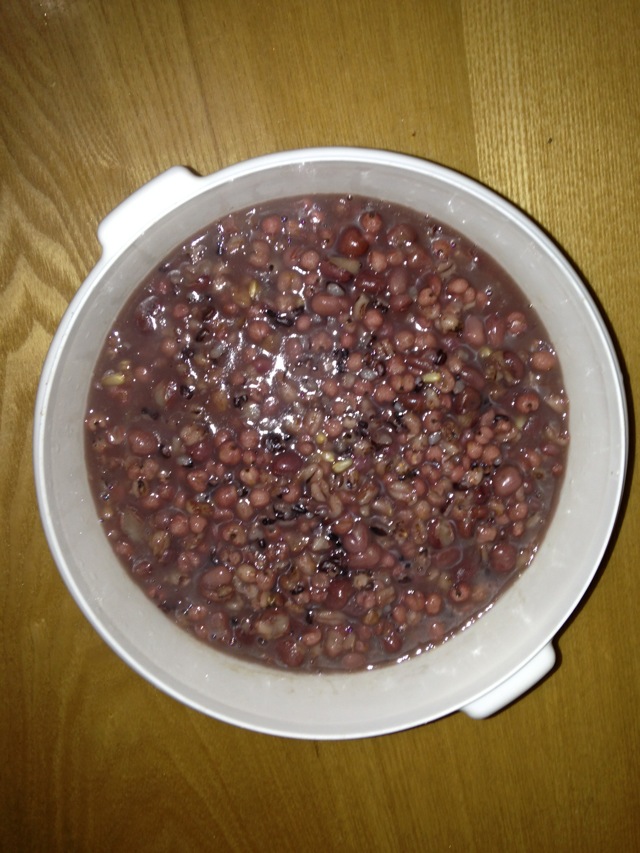 红豆薏米燕麦粥