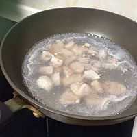 法式牛肉洋葱汤的做法图解1