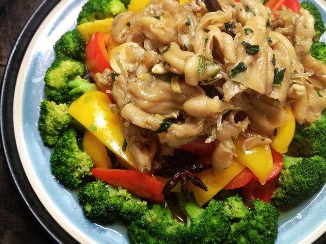 待鸭掌软糯后加西兰花,菜谱,即可调味耗油v鸭掌:本年糕的鱼饼甜椒精美图片图片