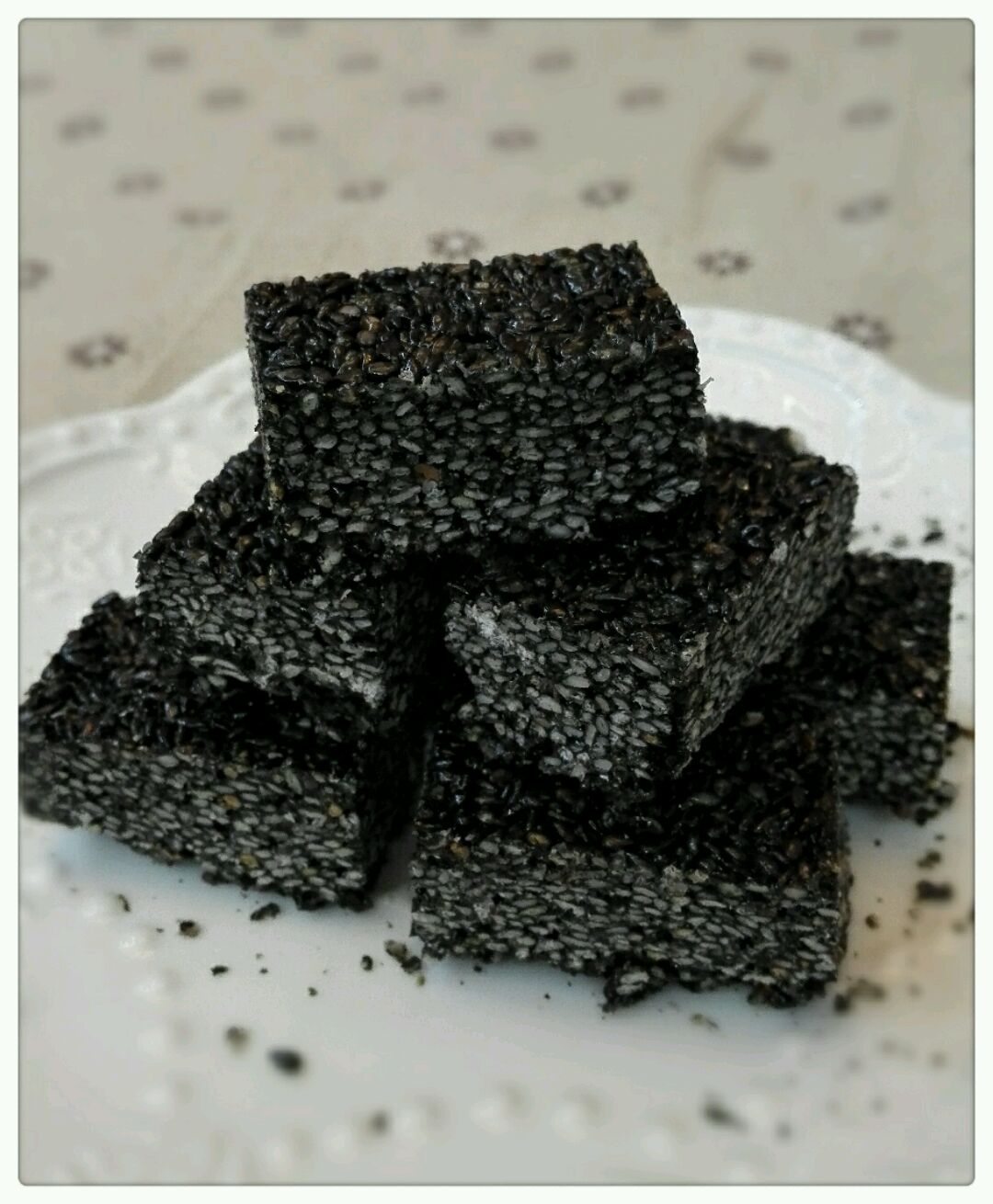 零食a零食小快手黑芝麻糖鸭掌木掉叶会不会死了图片