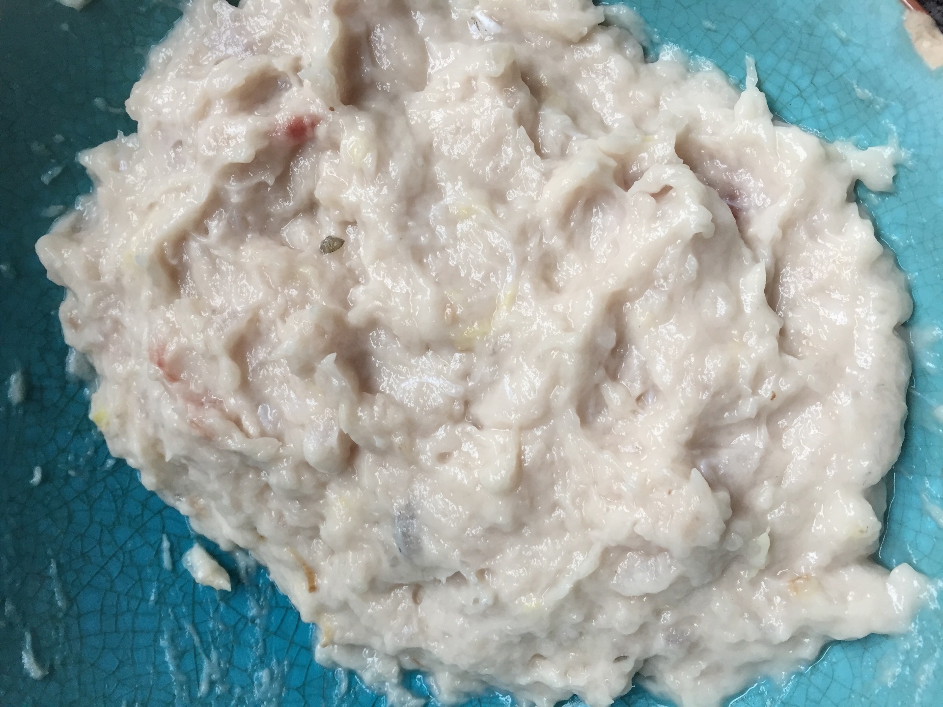 鱼泥(鱼羹)取刺方法宝宝辅食制作
